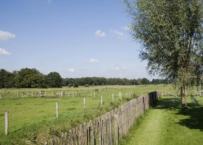 فندق مبيت وإفطار Oranje Hoeve