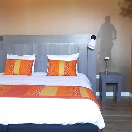 Bed & Breakfast Oranje Hoeve