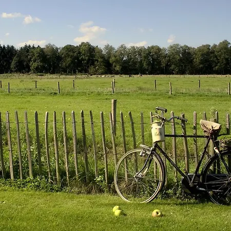 Oranje Hoeve * Helenaveen